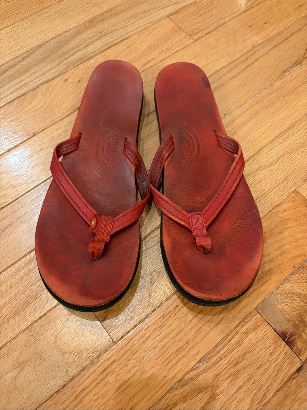 Rainbow Women’s Red Leather Flip-Flop Sandals Single Layer Midsole (Read)